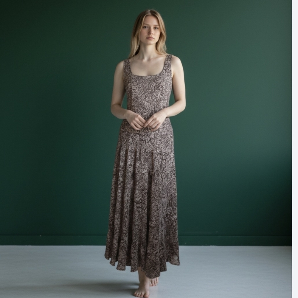 Jones Wear Brown Patterned Dress